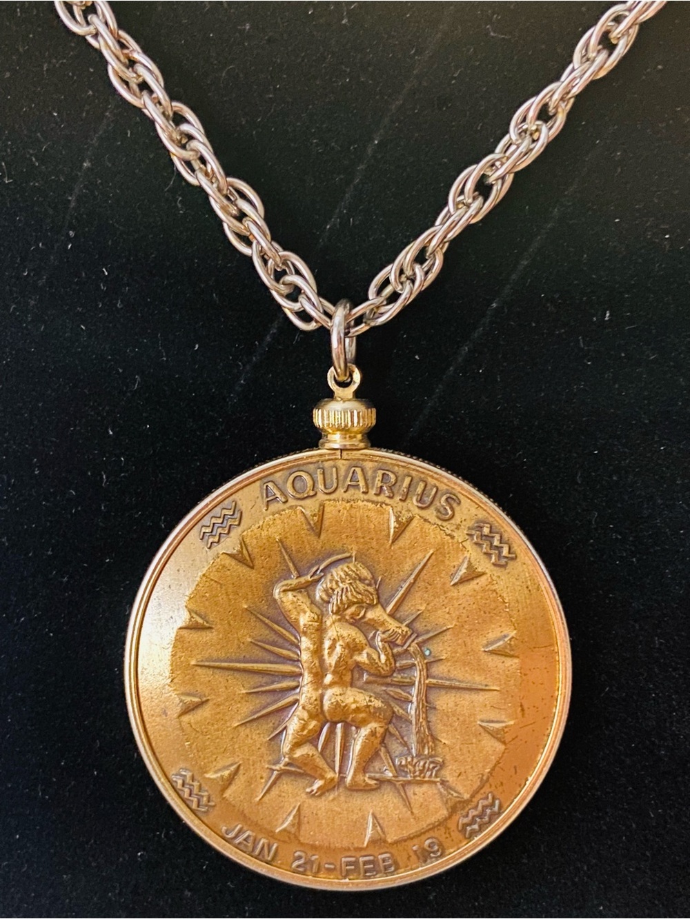 Source Unknown Gold Aquarius Zodiac Medallion Necklace